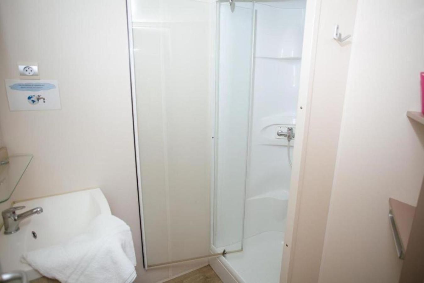 Camping Haliotis 蓬托尔松 客房 照片