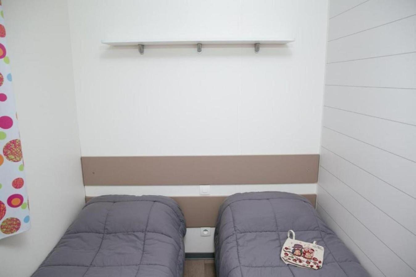 Camping Haliotis 蓬托尔松 客房 照片