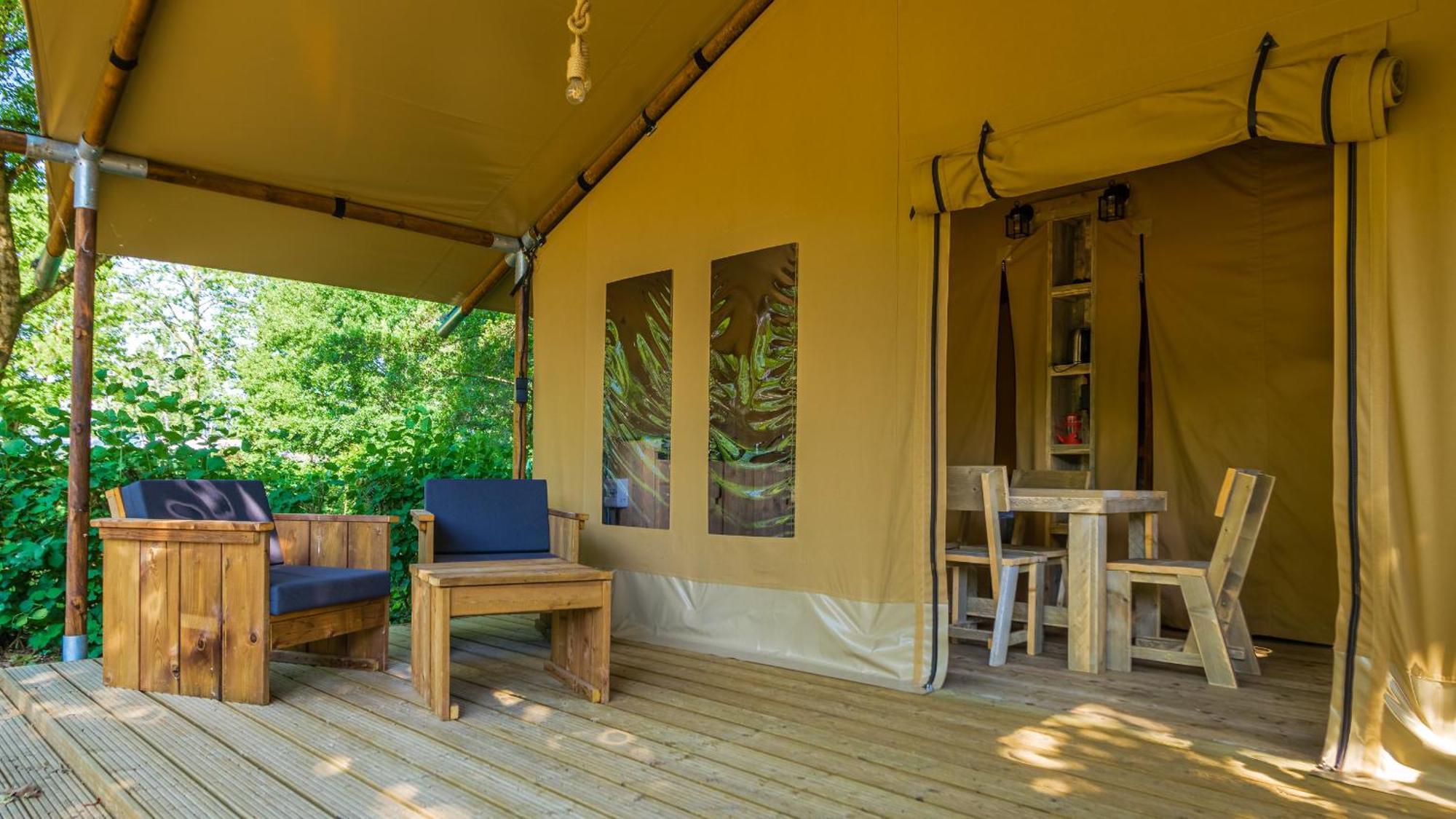 Camping Haliotis 蓬托尔松 外观 照片
